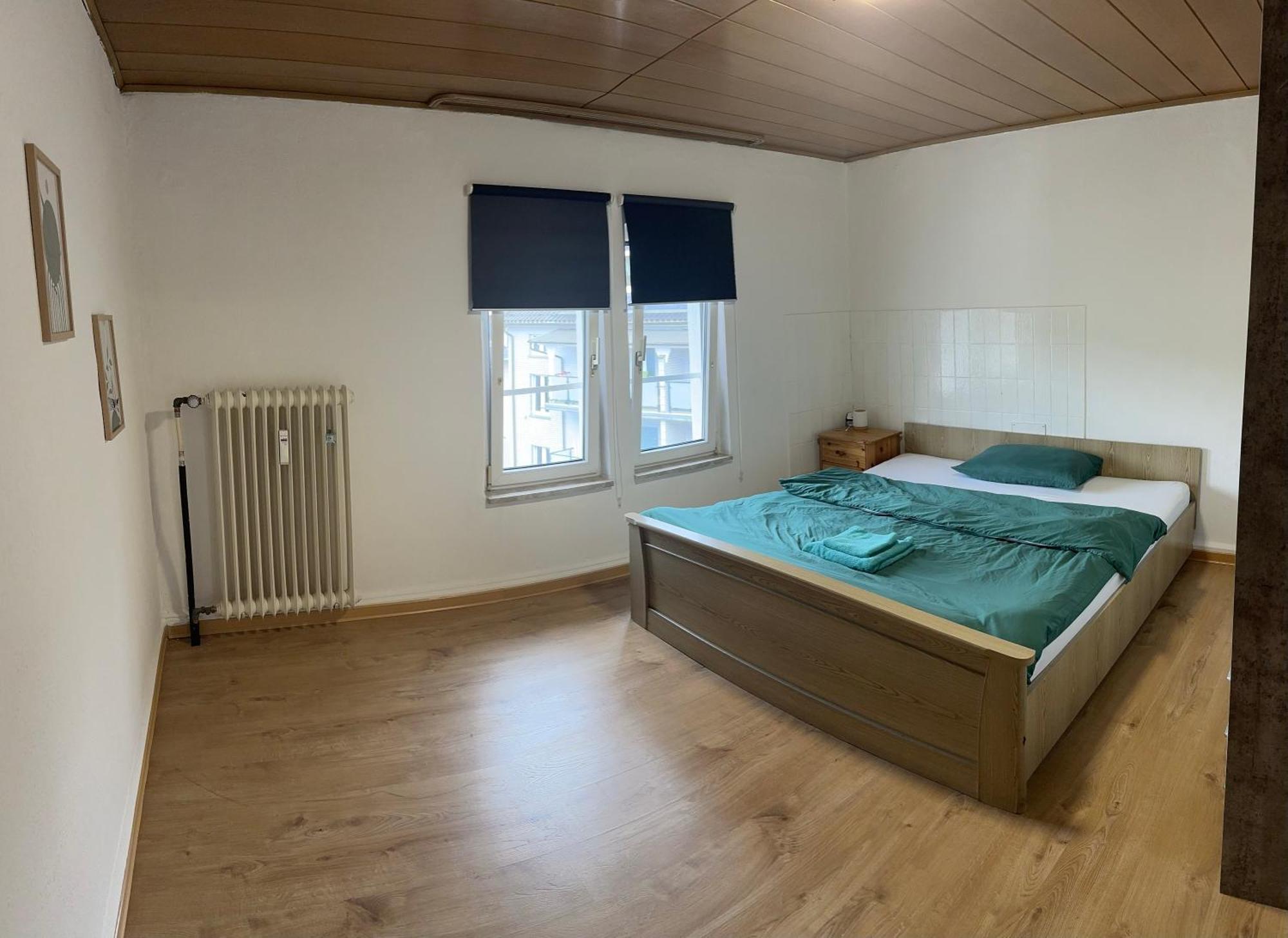 Moderne & Rustikale Monteurwohnung Im Zentrum Eitorf Bagian luar foto