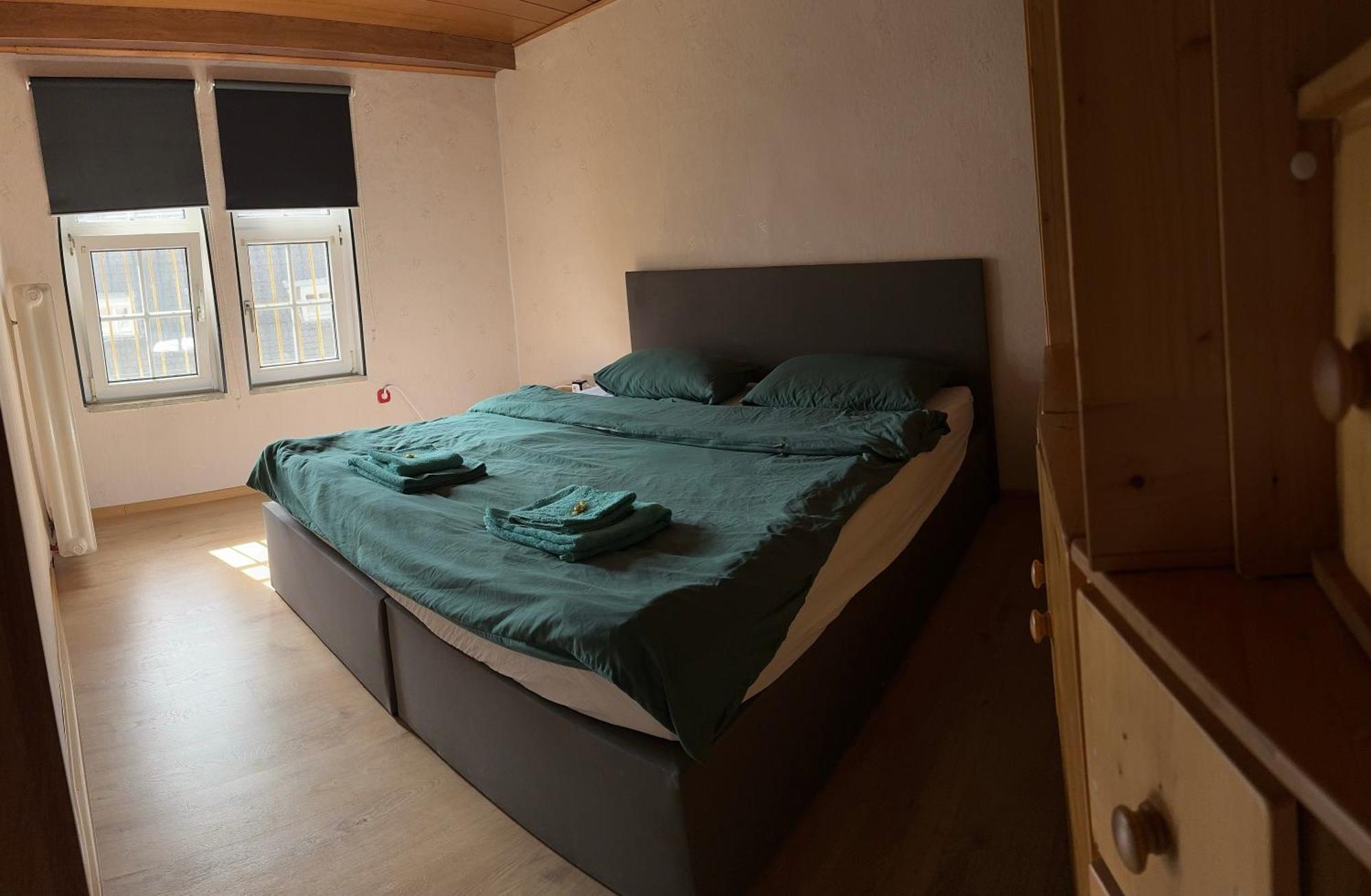 Moderne & Rustikale Monteurwohnung Im Zentrum Eitorf Bagian luar foto
